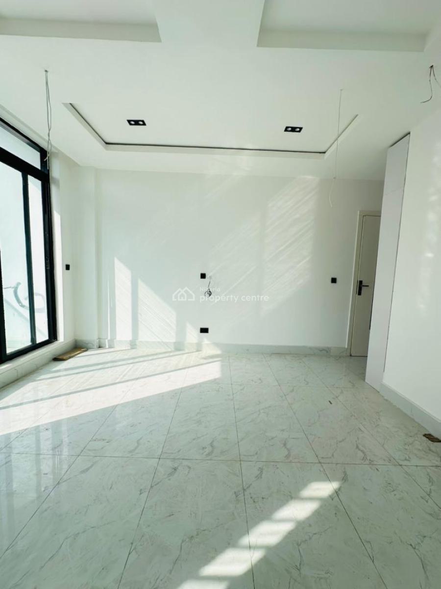 Beautifully Carved 2bedroom Apartment with Elevator in Lekki Phase 1, Lekki Phase One ,lekki ,lagos ,nigeria, Lekki Phase 1, Lekki, Lagos, Flat / Apartment for Sale