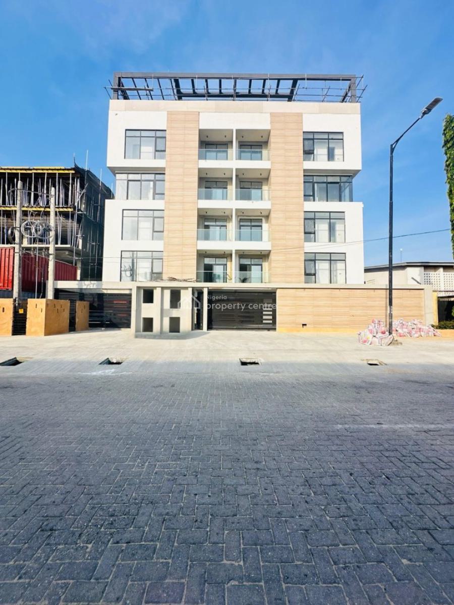 Spaciously Built 3&2bed Apartment with Swimming Pool ,gym &elevator, Lekki Phase One ,lekki ,lagos ,nigeria, Lekki Phase 1, Lekki, Lagos, Flat / Apartment for Sale