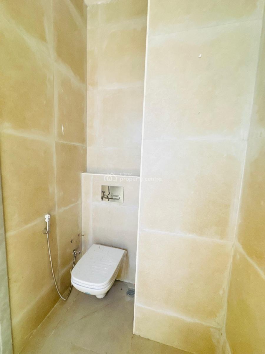 Spaciously Built 3&2bed Apartment with Swimming Pool ,gym &elevator, Lekki Phase One ,lekki ,lagos ,nigeria, Lekki Phase 1, Lekki, Lagos, Flat / Apartment for Sale