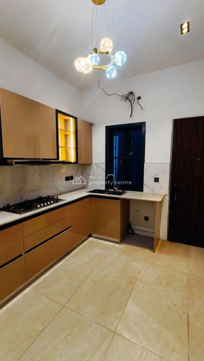 Magnificent 4 Bedroom Duplex with Bq, Gra Phase 1, Magodo, Lagos, Detached Duplex for Sale