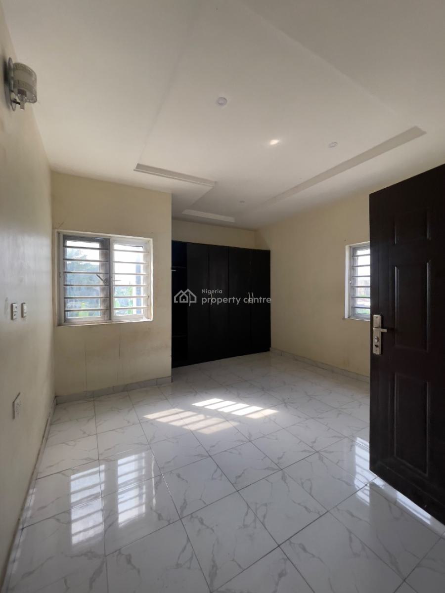 Nicely Built  Spacious 3 Bedroom Flat with 3 Balconies, Off Mobile Road, Ilaje, Ajah, Lagos, Flat / Apartment for Rent