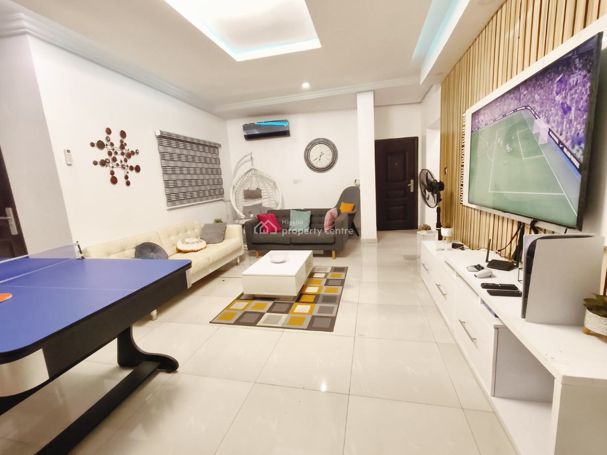 2 Bedroom Flat with Ps5 & Snooker, Oral Estate, Ikota Lekki, Ikota, Lekki, Lagos, Flat / Apartment Short Let
