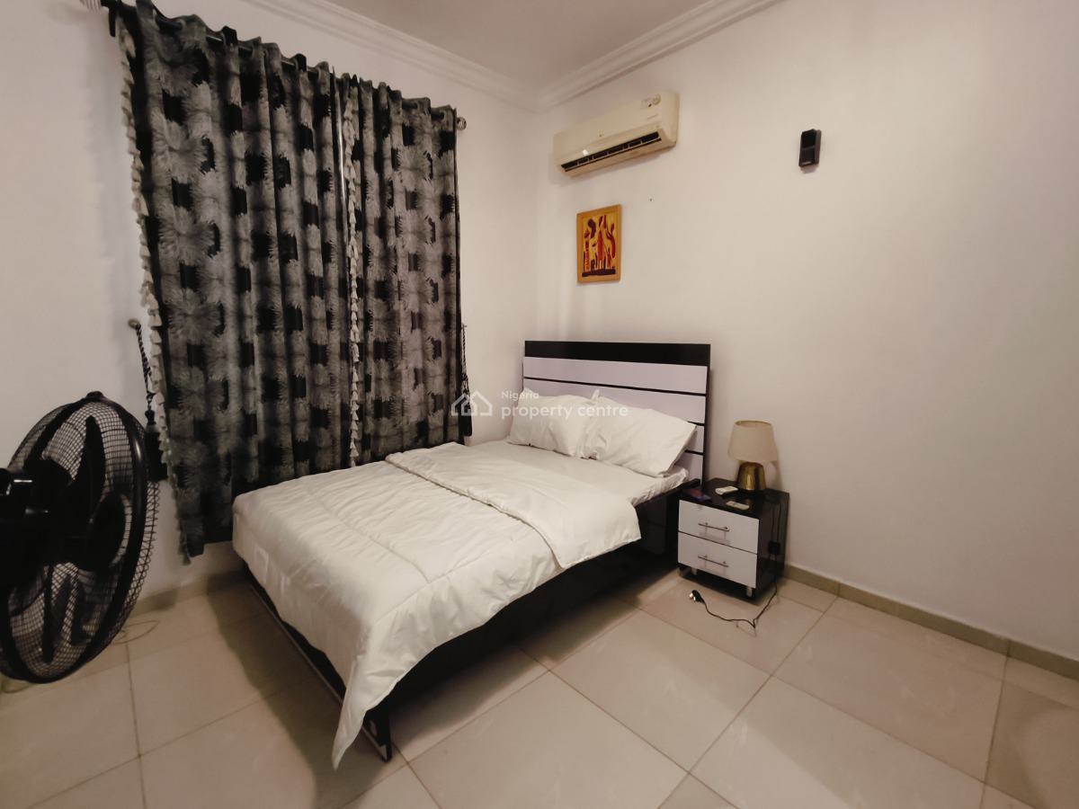 2 Bedroom Flat with Ps5 & Snooker, Oral Estate, Ikota Lekki, Ikota, Lekki, Lagos, Flat / Apartment Short Let