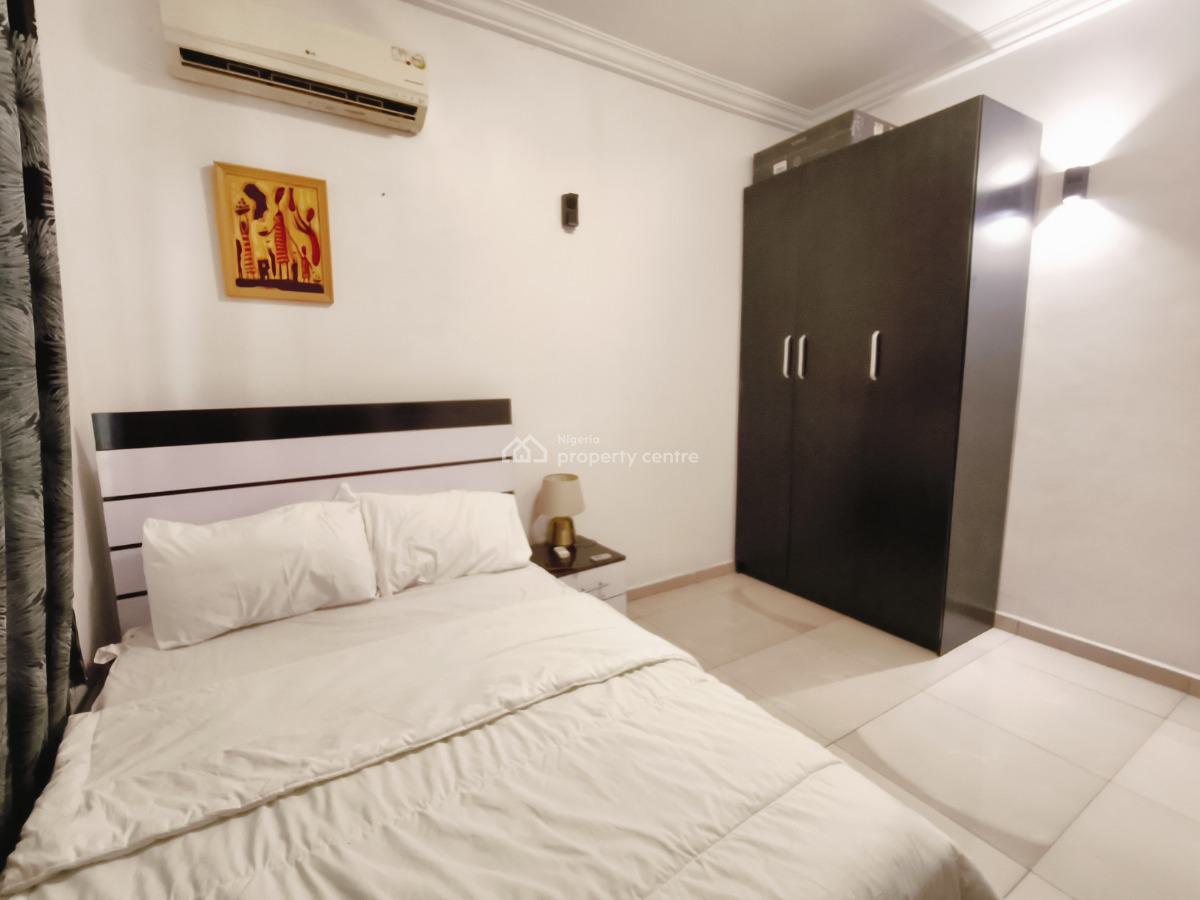 2 Bedroom Flat with Ps5 & Snooker, Oral Estate, Ikota Lekki, Ikota, Lekki, Lagos, Flat / Apartment Short Let