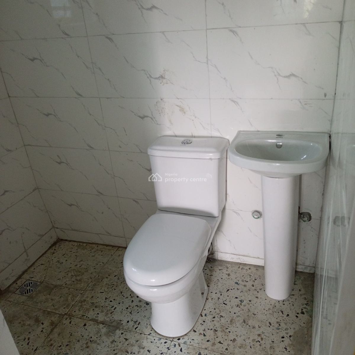 Two Bedroom Apartment, Seaside Estate, Badore, Ajah, Lagos, Flat / Apartment for Rent