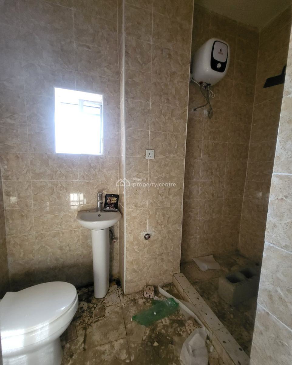 Luxurious Massive Brand New 2 Bedroom Flat, Old Secteriate, Area 1, Garki, Abuja, Flat / Apartment for Rent