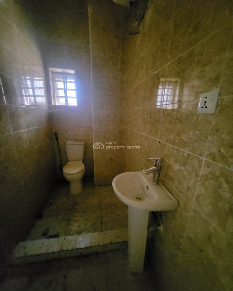 Luxurious Massive Brand New 2 Bedroom Flat, Old Secteriate, Area 1, Garki, Abuja, Flat / Apartment for Rent