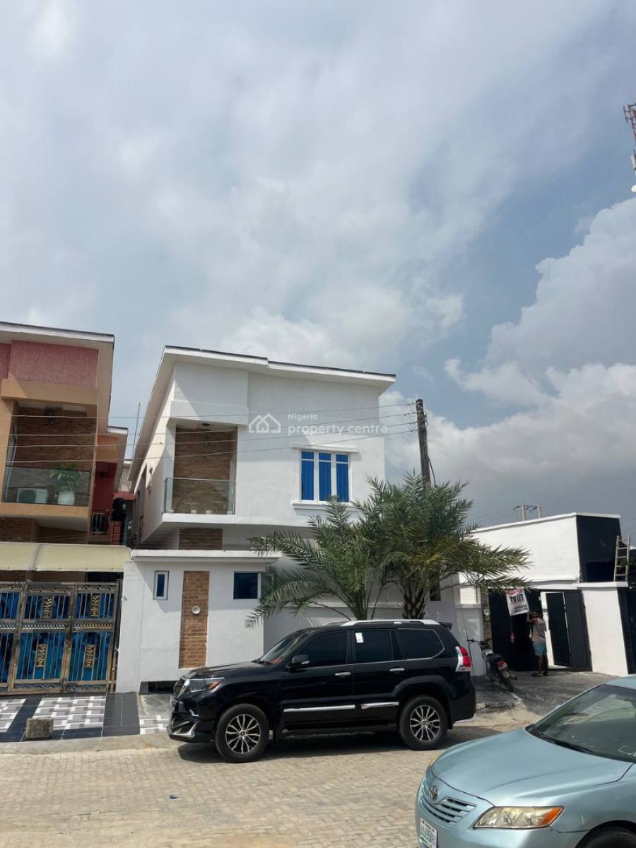 4 Bedroom Detached House  with Bq, Ikota, Lekki, Lagos, Detached Duplex for Rent