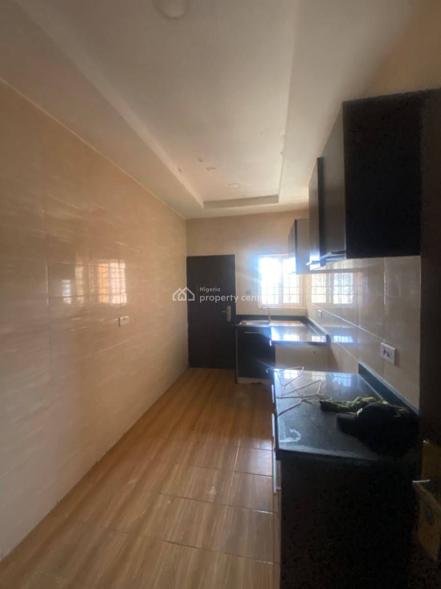 Very Sweet and Lovable Sharp Spacious 2 Bedroom Upstairs, Ogombo Road Down, Ajah, Lagos, Flat / Apartment for Rent