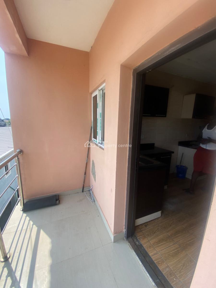 Very Sweet and Lovable Sharp Spacious 2 Bedroom Upstairs, Ogombo Road Down, Ajah, Lagos, Flat / Apartment for Rent