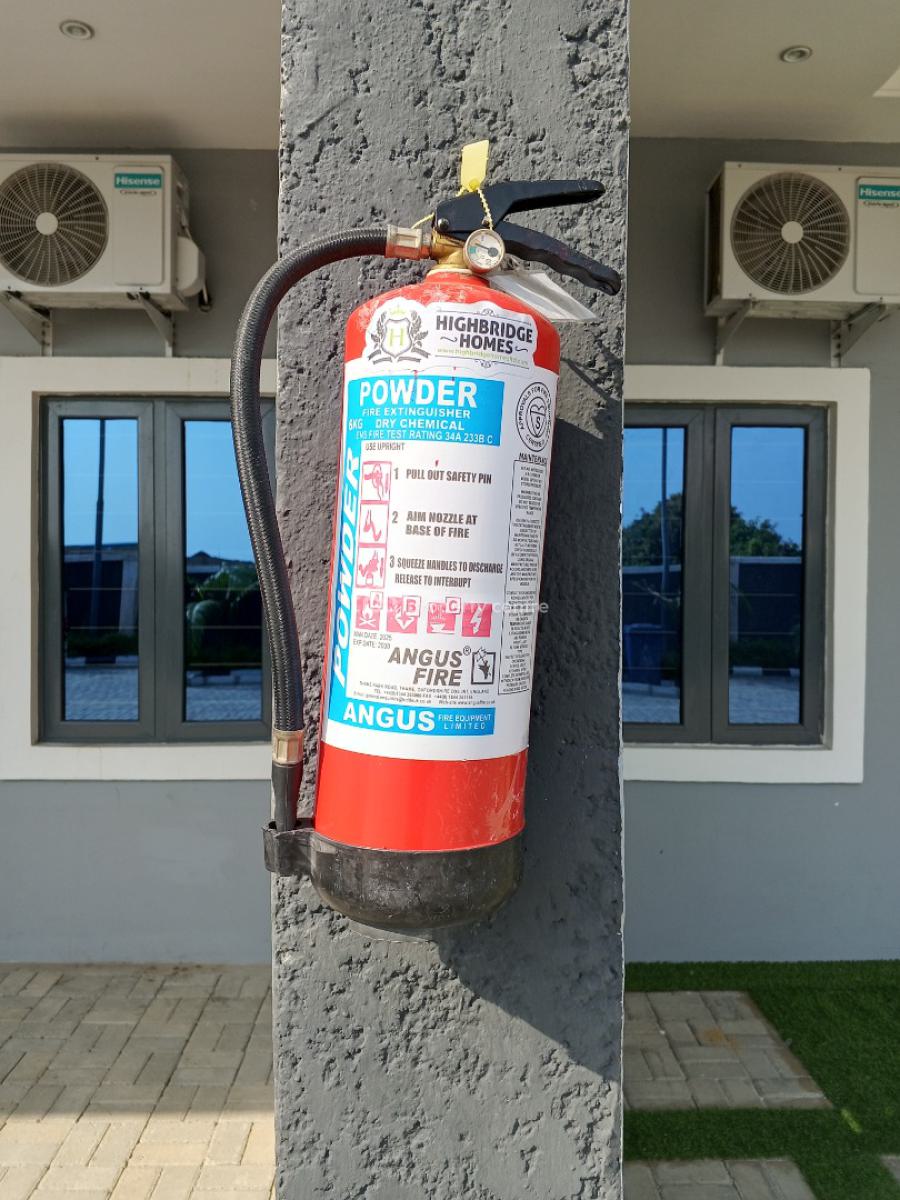 Beautiful Service Apartment, Eko Akete, Abijo, Lekki, Lagos, Terraced Duplex Short Let