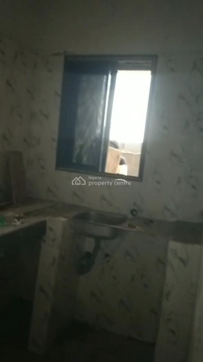 Standard and Spacious Mini Flat, Off Odunsi Road, Bariga, Shomolu, Lagos, Mini Flat (room and Parlour) for Rent