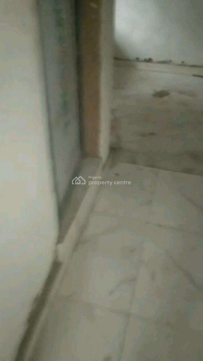 Standard and Spacious Mini Flat, Off Odunsi Road, Bariga, Shomolu, Lagos, Mini Flat (room and Parlour) for Rent