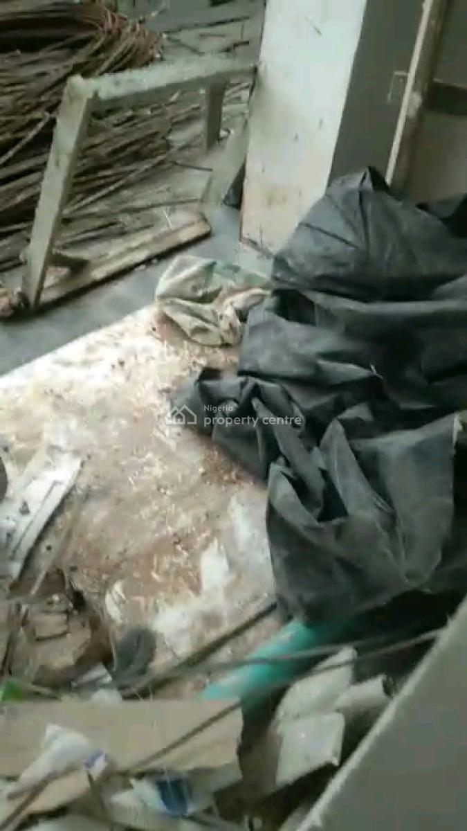 Standard and Spacious Mini Flat, Off Odunsi Road, Bariga, Shomolu, Lagos, Mini Flat (room and Parlour) for Rent