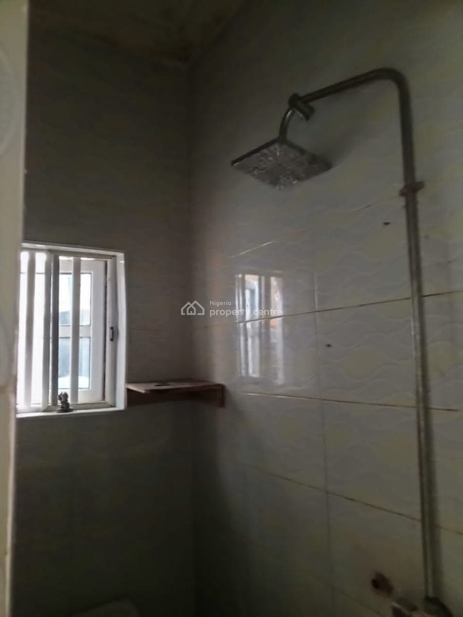 Standard 2 Bedroom Flat Downstairs, All Rooms Ensuit with Guest Toilet, Royal Palmwill Estate, Remlek, Badore, Ajah, Lagos, Flat / Apartment for Rent