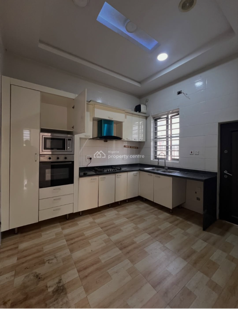 Spacious 4 Bedroom Terrace Duplex, Ikota, Lekki, Lagos, Terraced Duplex for Sale