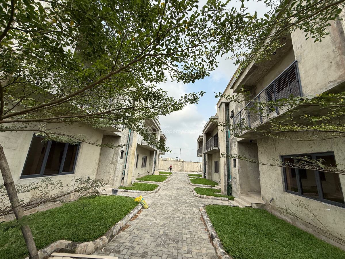 Brand New 4 Bedroom Terrace Duplex for Super Distress, Beechwood Estate, Lakowe, Ibeju Lekki, Lagos, Terraced Duplex for Sale