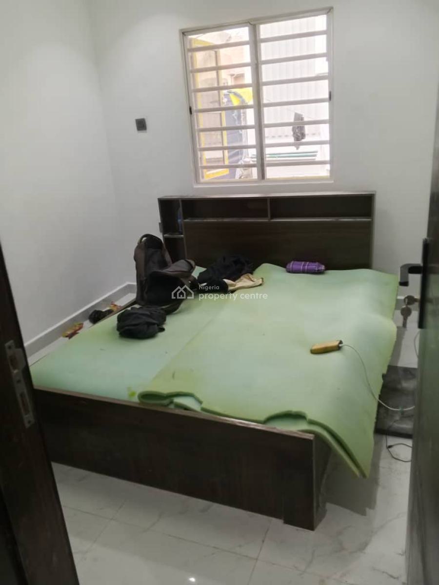 Newly Renovated 2 Bedroom Flat, Dolphin Duplex, Ikoyi, Lagos, Flat / Apartment for Rent