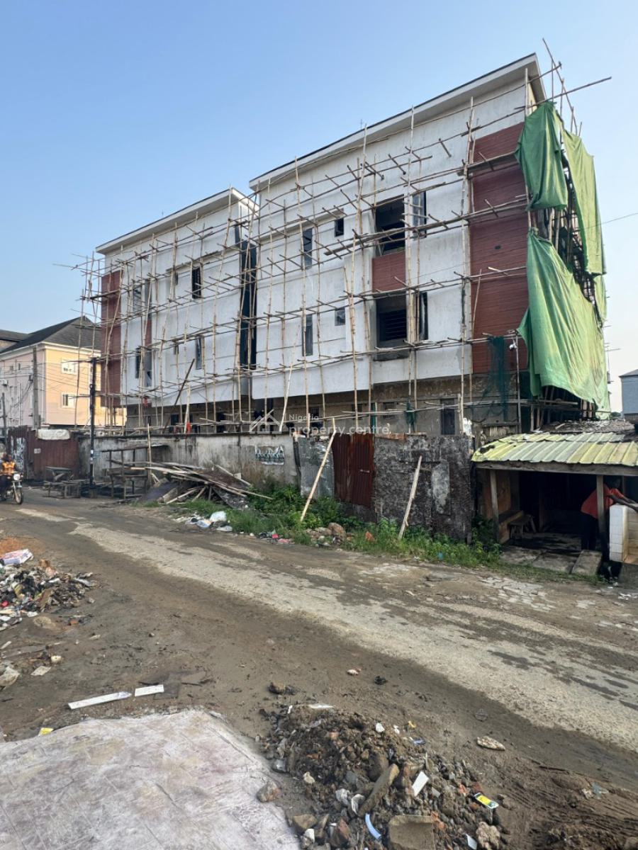 Beautiful Studio & 2 Bedroom Apartment in a Good Neighborhood., Surulere, Lagos, Flat / Apartment for Sale