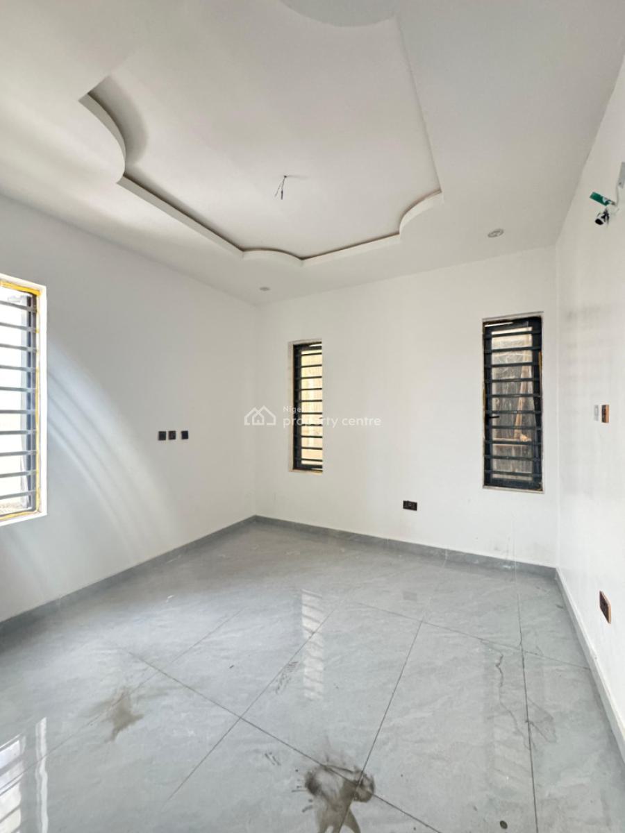 Beautiful Studio & 2 Bedroom Apartment in a Good Neighborhood., Surulere, Lagos, Flat / Apartment for Sale