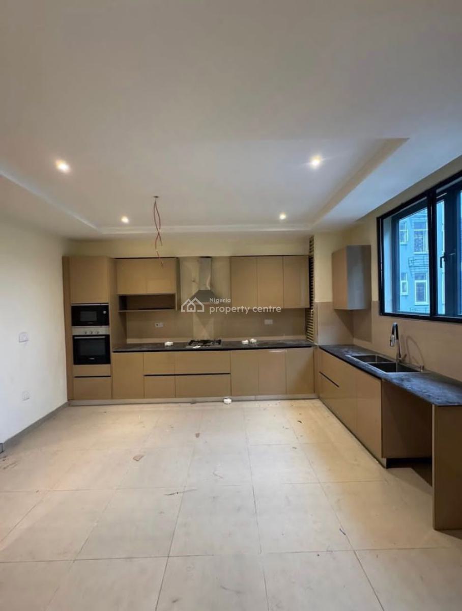 2 Bedrooms Apartment, Lekki Phase 1, Lekki, Lagos, Flat / Apartment for Sale