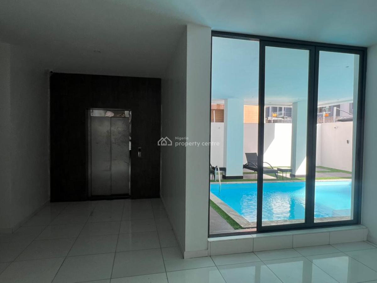 2 Bedrooms Apartment Gym, Swimming Pool, Lekki Phase 1, Lekki, Lagos, Flat / Apartment for Sale