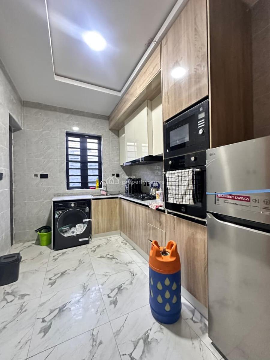 Luxury 2 Bedroom Fully Furnished Apartment, Orchid Road, Lekki, Lagos, Flat / Apartment for Rent