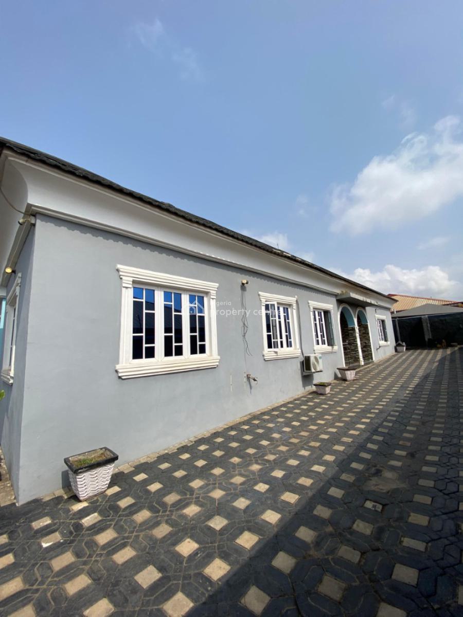 a Modern 4 Bedroom Bungalow with a Maids Room, Teslim Jimoh Street, Akilapa Estate, Idi Ishin-upjesus, Ibadan, Oyo, House for Sale