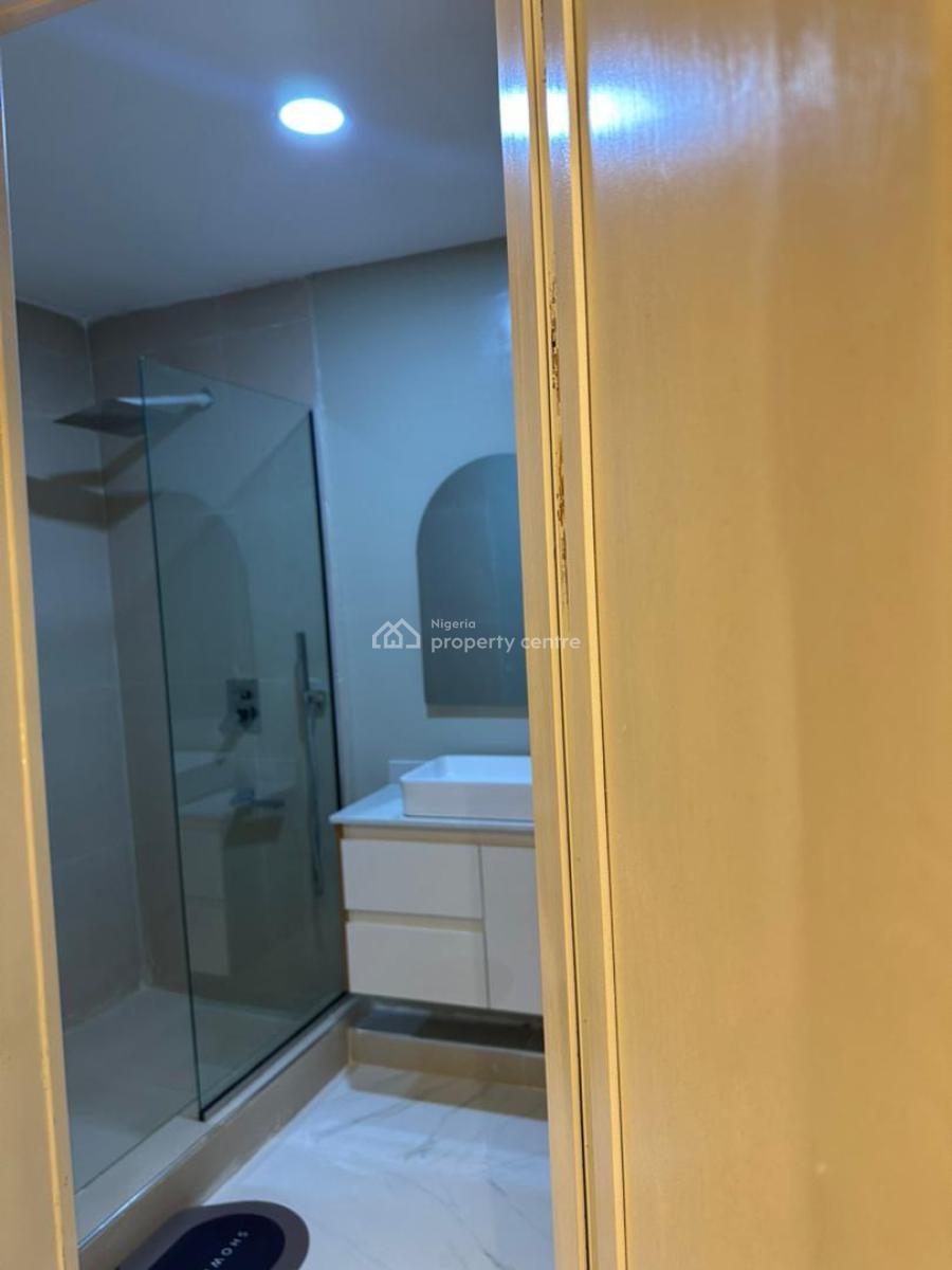2 Bedroom Apartment, Lekki Phase 1, Lekki, Lagos, Flat / Apartment Short Let