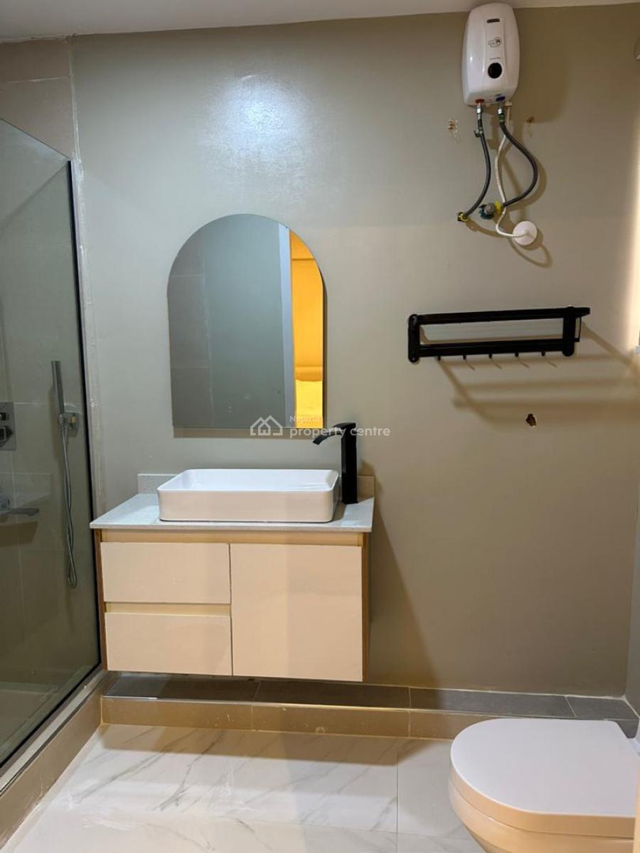 2 Bedroom Apartment, Lekki Phase 1, Lekki, Lagos, Flat / Apartment Short Let