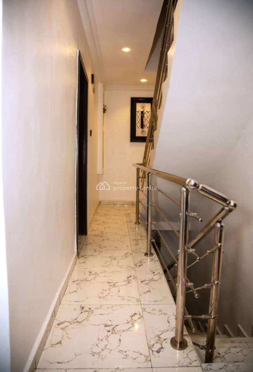 Sweet 3 Bedrom Duplex (self Compound) Fast Booking, @ Olowo-ira, Via Omole Phase 2, Ojodu, Olowora, Magodo, Lagos, Detached Duplex Short Let