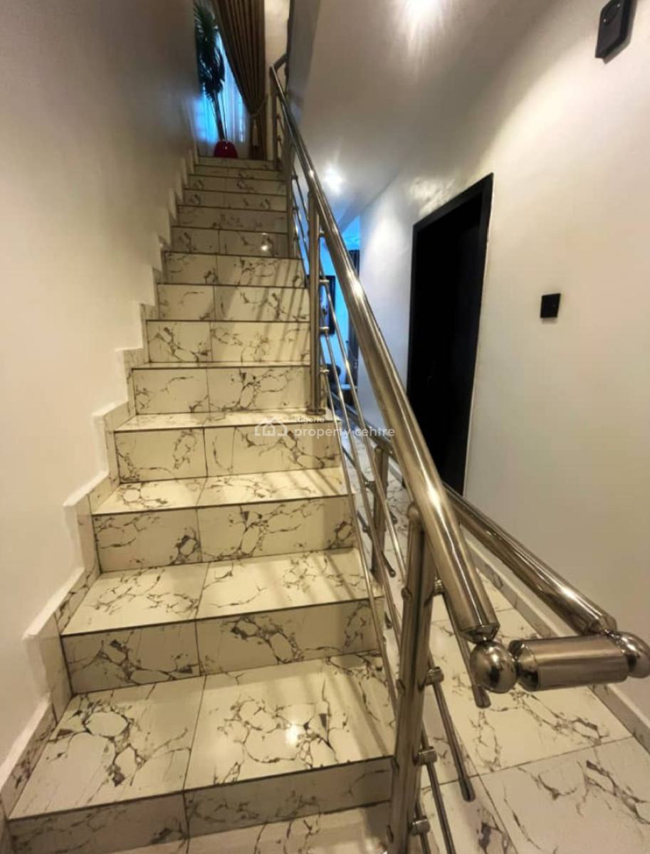 Sweet 3 Bedrom Duplex (self Compound) Fast Booking, @ Olowo-ira, Via Omole Phase 2, Ojodu, Olowora, Magodo, Lagos, Detached Duplex Short Let