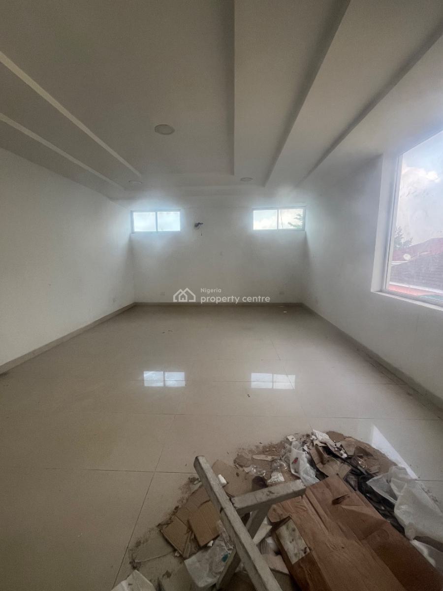 24sqm Shop Space Available (facing The Road), Lekki Phase 1, Lekki, Lagos, Shop for Rent