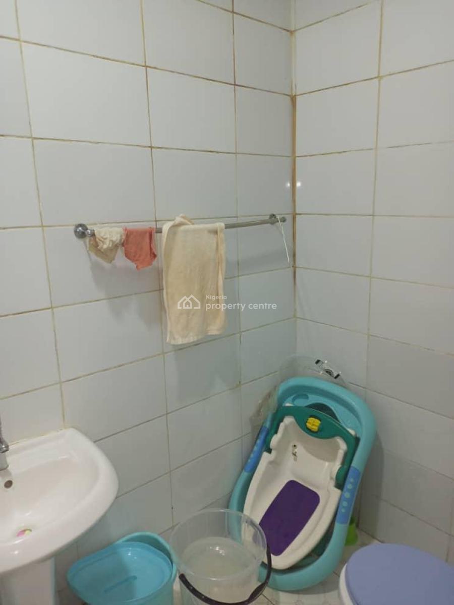 Distress 2 Bedroom Flat with Self Contain, Wuye, Abuja, Block of Flats for Sale