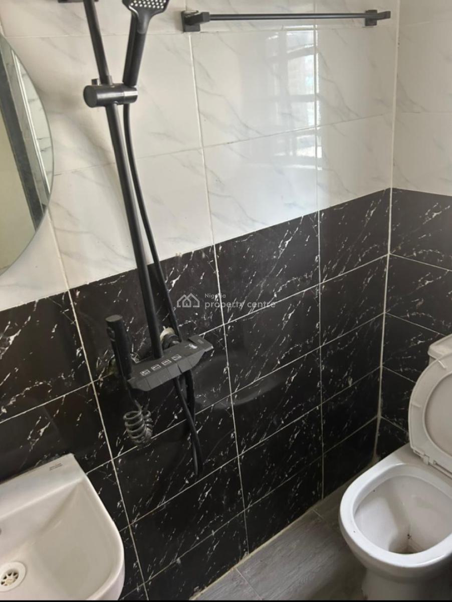 Newly 2 Bedrom Flat + Swimming Pool + Amenities, Mende, Maryland, Lagos, Flat / Apartment for Sale