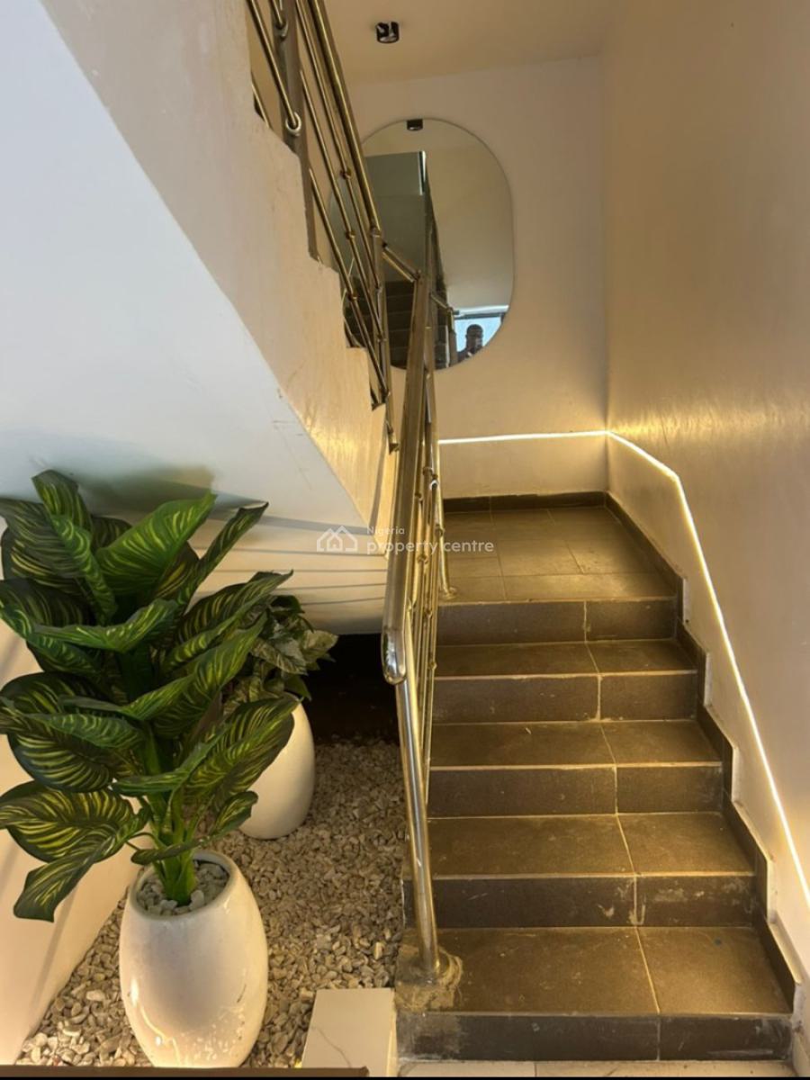 Newly 2 Bedrom Flat + Swimming Pool + Amenities, Mende, Maryland, Lagos, Flat / Apartment for Sale