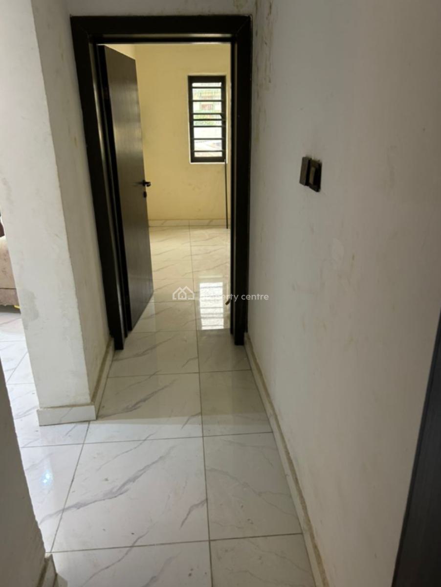 Newly 2 Bedrom Flat + Swimming Pool + Amenities, Mende, Maryland, Lagos, Flat / Apartment for Sale