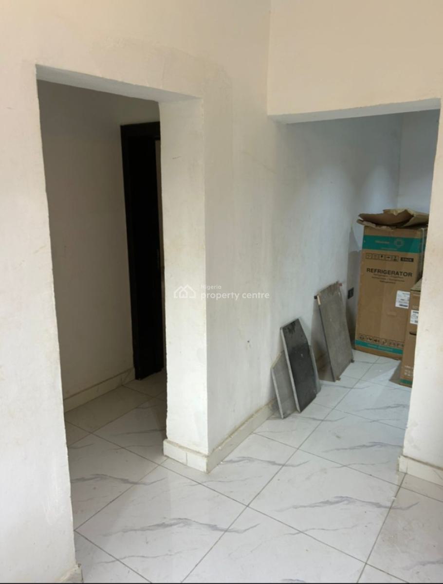 Newly 2 Bedrom Flat + Swimming Pool + Amenities, Mende, Maryland, Lagos, Flat / Apartment for Sale