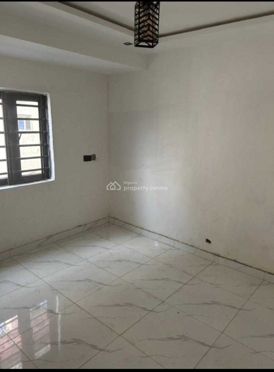 Newly 2 Bedrom Flat + Swimming Pool + Amenities, Mende, Maryland, Lagos, Flat / Apartment for Sale