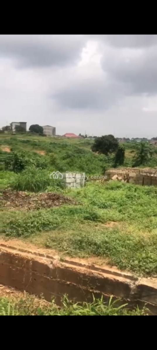 a 1000 Sqms of Land, Around Magazine Road Jericho  Ibadan, Oyo State Nigeria., Ibadan, Oyo, Land for Sale