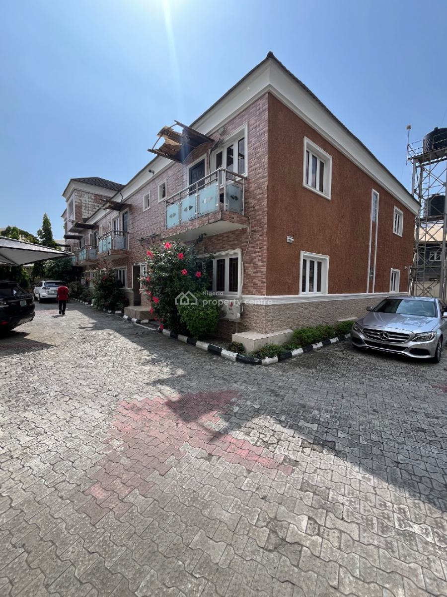 Serviced 3 Bedrooms Terrace Duplex + Bq, Pool, Gym, Lekki Phase 1, Lekki, Lagos, Terraced Duplex for Rent
