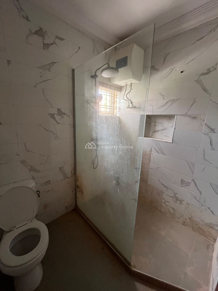 Serviced 3 Bedrooms Terrace Duplex + Bq, Pool, Gym, Lekki Phase 1, Lekki, Lagos, Terraced Duplex for Rent