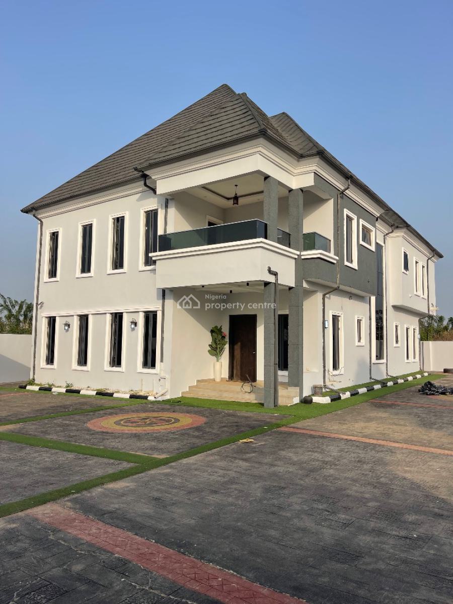 Luxury 4 Bedroom Duplex with Room and Parlor Bq on 2 Plots of Land, Alagbaka Extension, Akure, Ondo, Detached Duplex for Sale