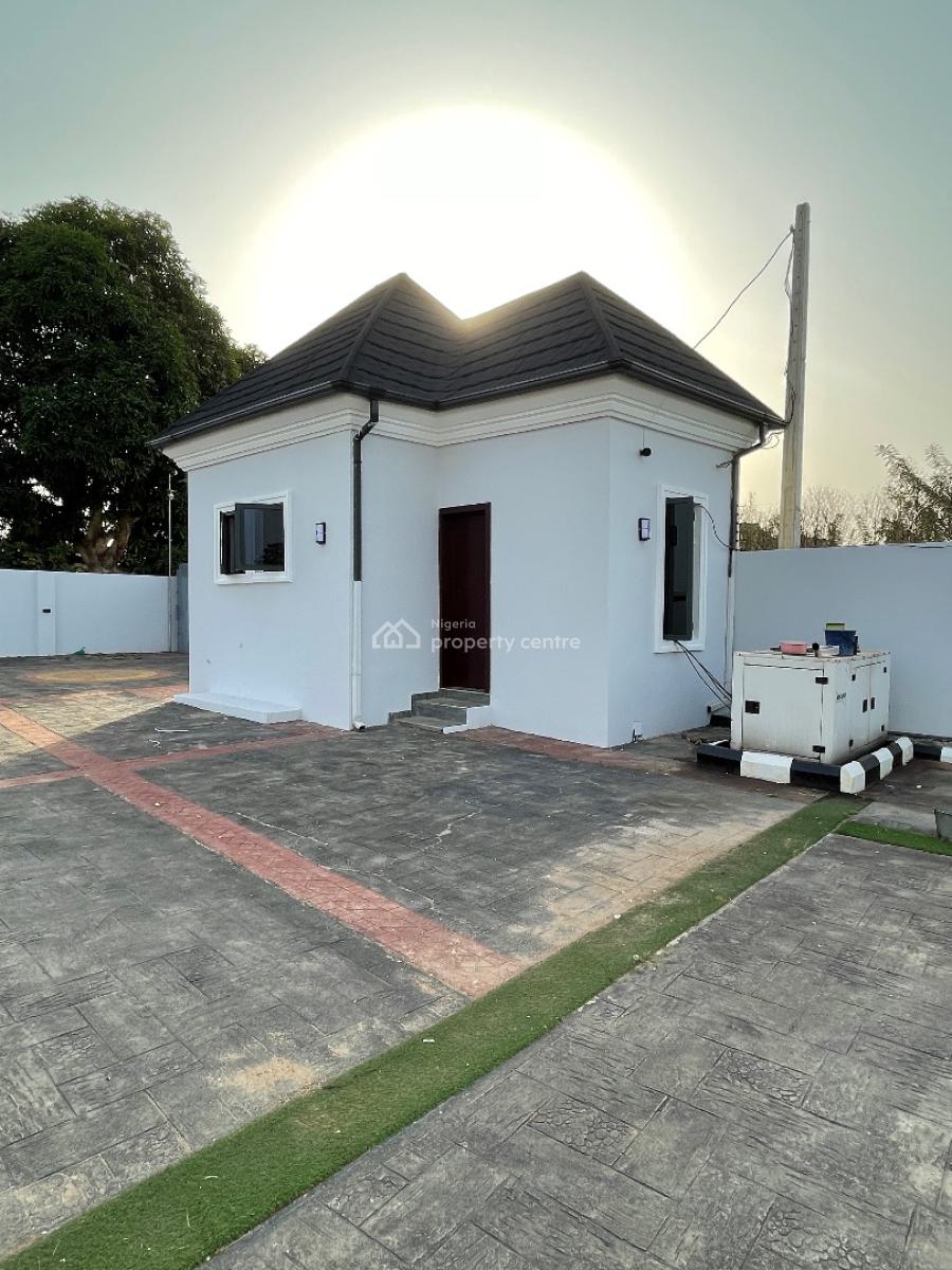 Luxury 4 Bedroom Duplex with Room and Parlor Bq on 2 Plots of Land, Alagbaka Extension, Akure, Ondo, Detached Duplex for Sale