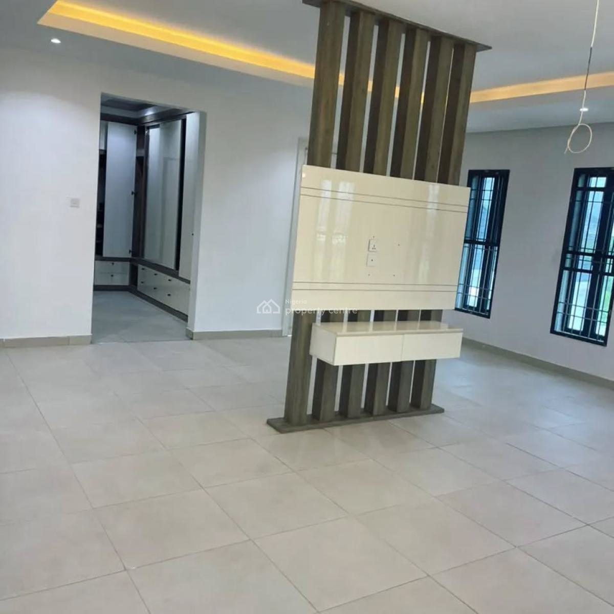 Luxury 4 Bedroom Duplex with Room and Parlor Bq on 2 Plots of Land, Alagbaka Extension, Akure, Ondo, Detached Duplex for Sale