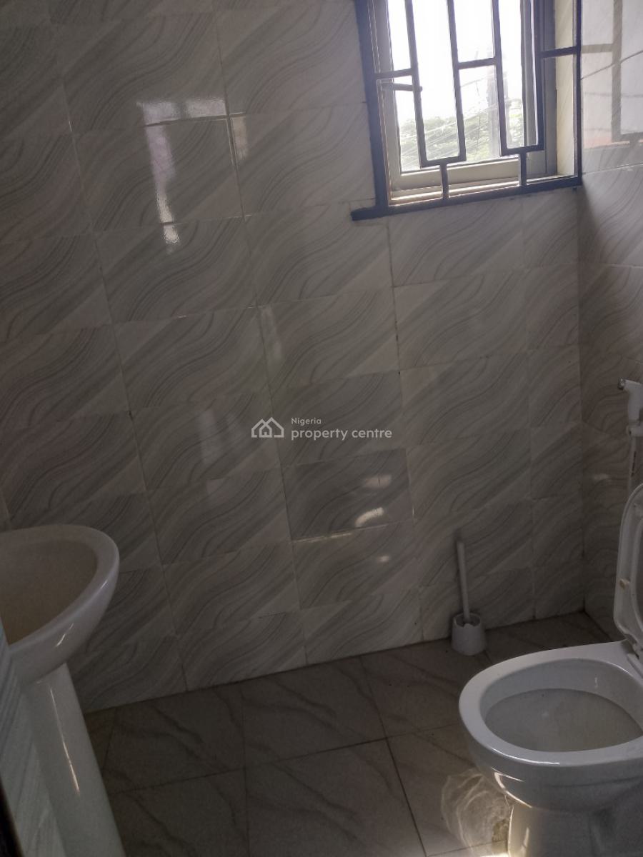 Spacious Shop Along The Road, Ilaje Mobile Road, Ajah, Lagos, Detached Duplex for Rent