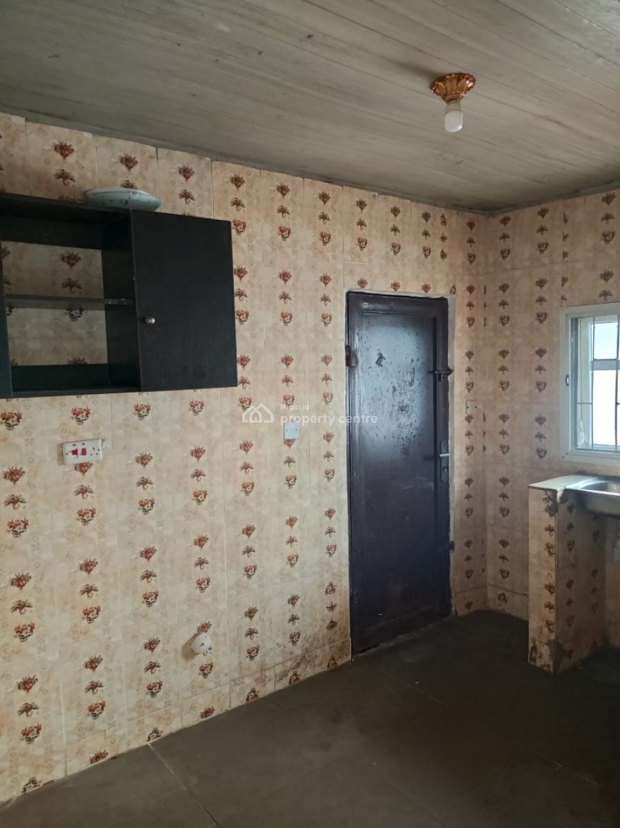 Spacious and Sharp 2bedroom Apartment (upstairs), Peaceville Estate Badore Ajah-lekki, Badore, Ajah, Lagos, Flat / Apartment for Rent