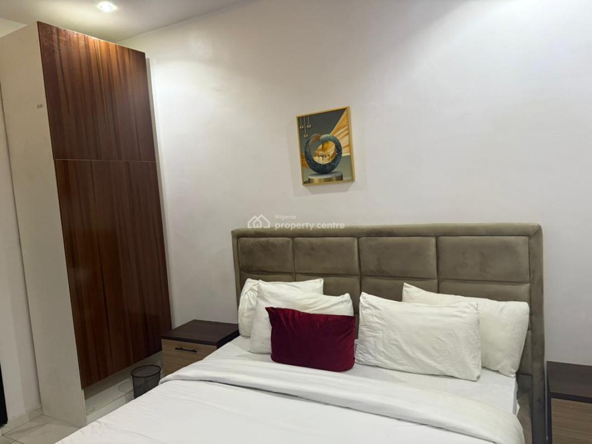 2 Bedroom Apartment in Freedom Way, Lekki Phase 1, Freedom Way, Lekki Phase 1, Lekki, Lagos, Flat / Apartment Short Let