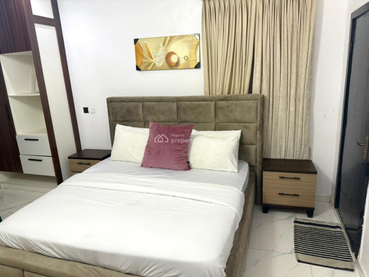 2 Bedroom Apartment in Freedom Way, Lekki Phase 1, Freedom Way, Lekki Phase 1, Lekki, Lagos, Flat / Apartment Short Let