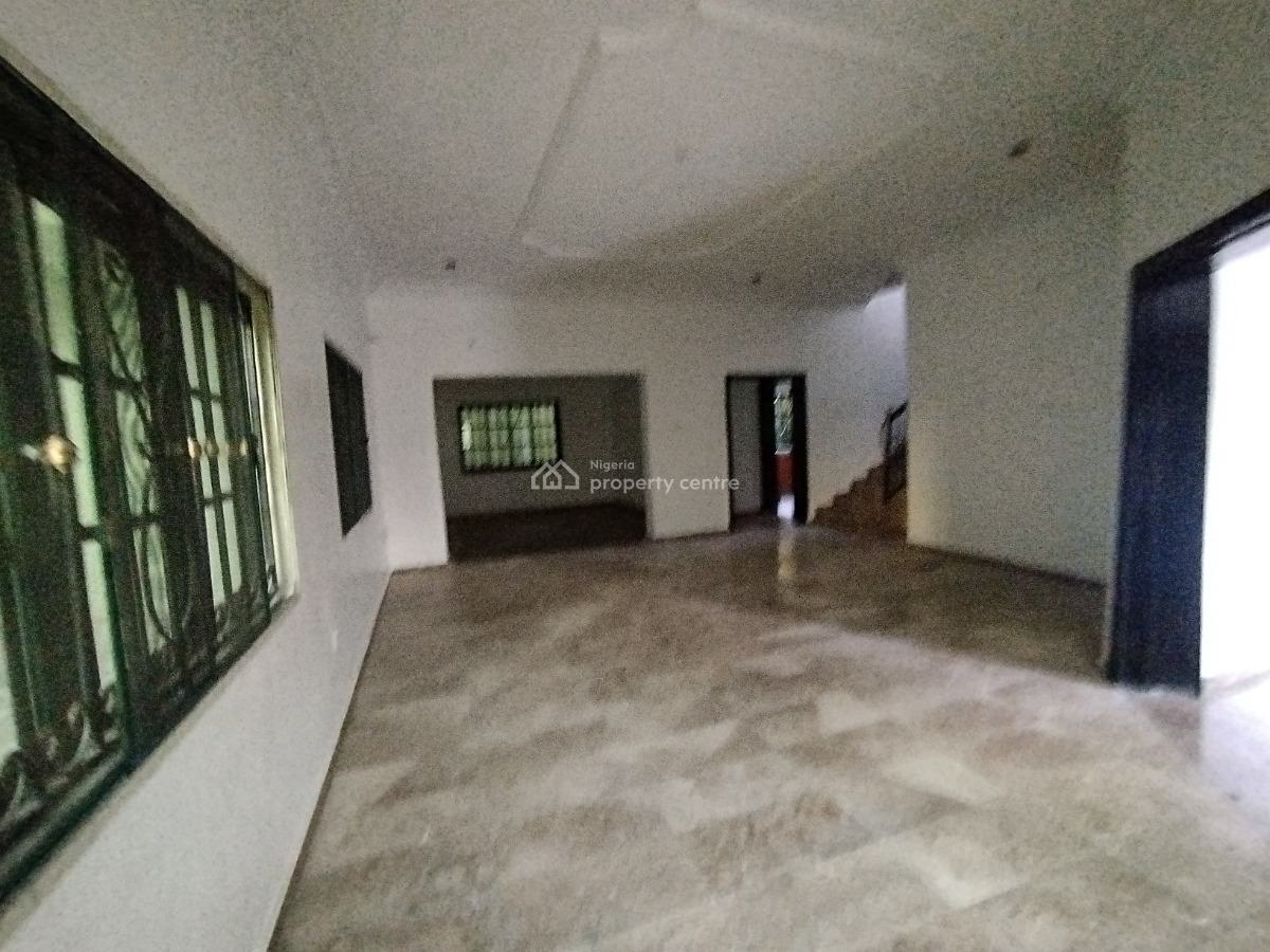 Well Maintained 4 Bedroom Semi Detached House with Bq, Off Admiralty Way, Lekki Phase 1, Lekki, Lagos, Semi-detached Duplex for Rent